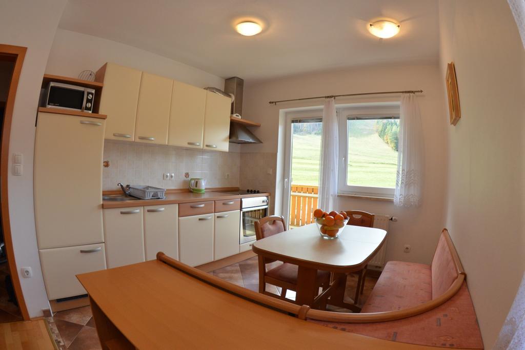 Apartments Rozic Kranjska Gora Room photo
